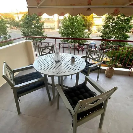 Vyron 1 Elegance * 尼亚米卡尼奥纳