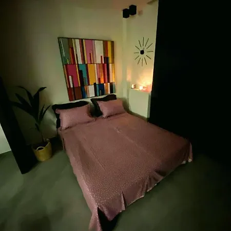 Vyron 1 Elegance Apartament