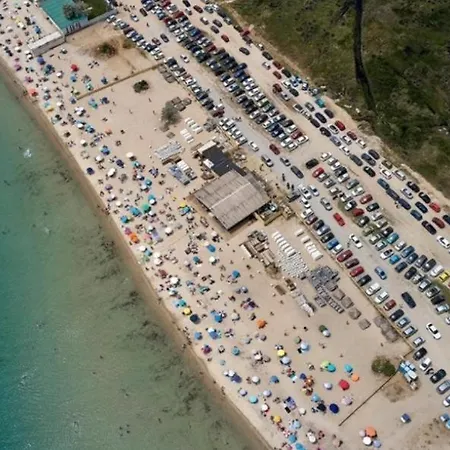 Vyron 1 Elegance 公寓 尼亚米卡尼奥纳