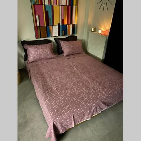 Vyron 1 Elegance شقة *