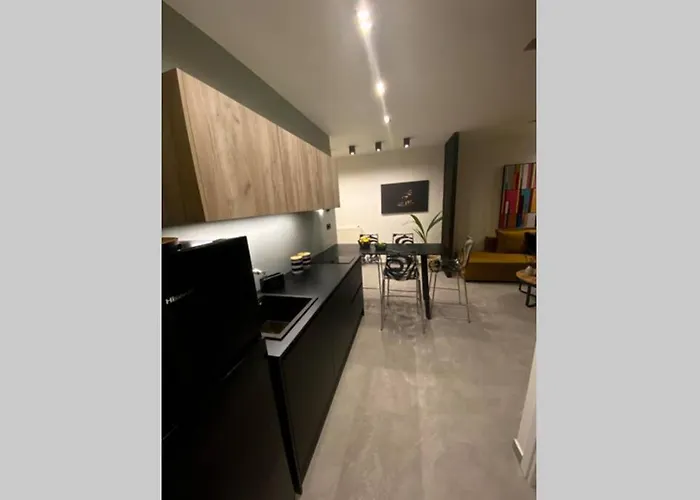 Vyron 1 Elegance * Νέα Μηχανιώνα